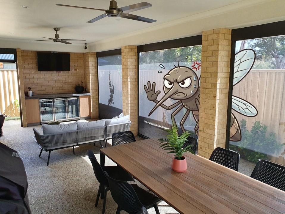 Mozzie Being Blocked By Ziptrak Outdoor Blinds