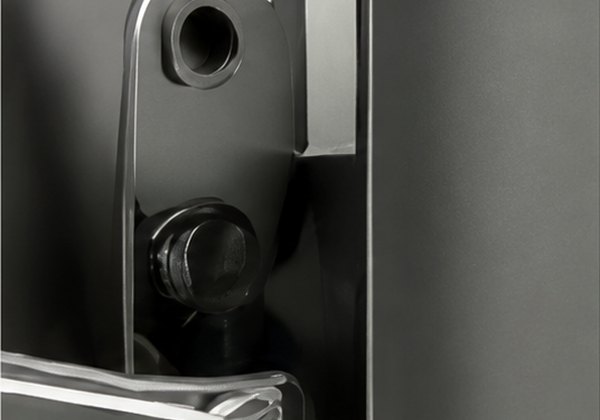 Concealed Supatilt tilt mechanism on a vertical shutter
