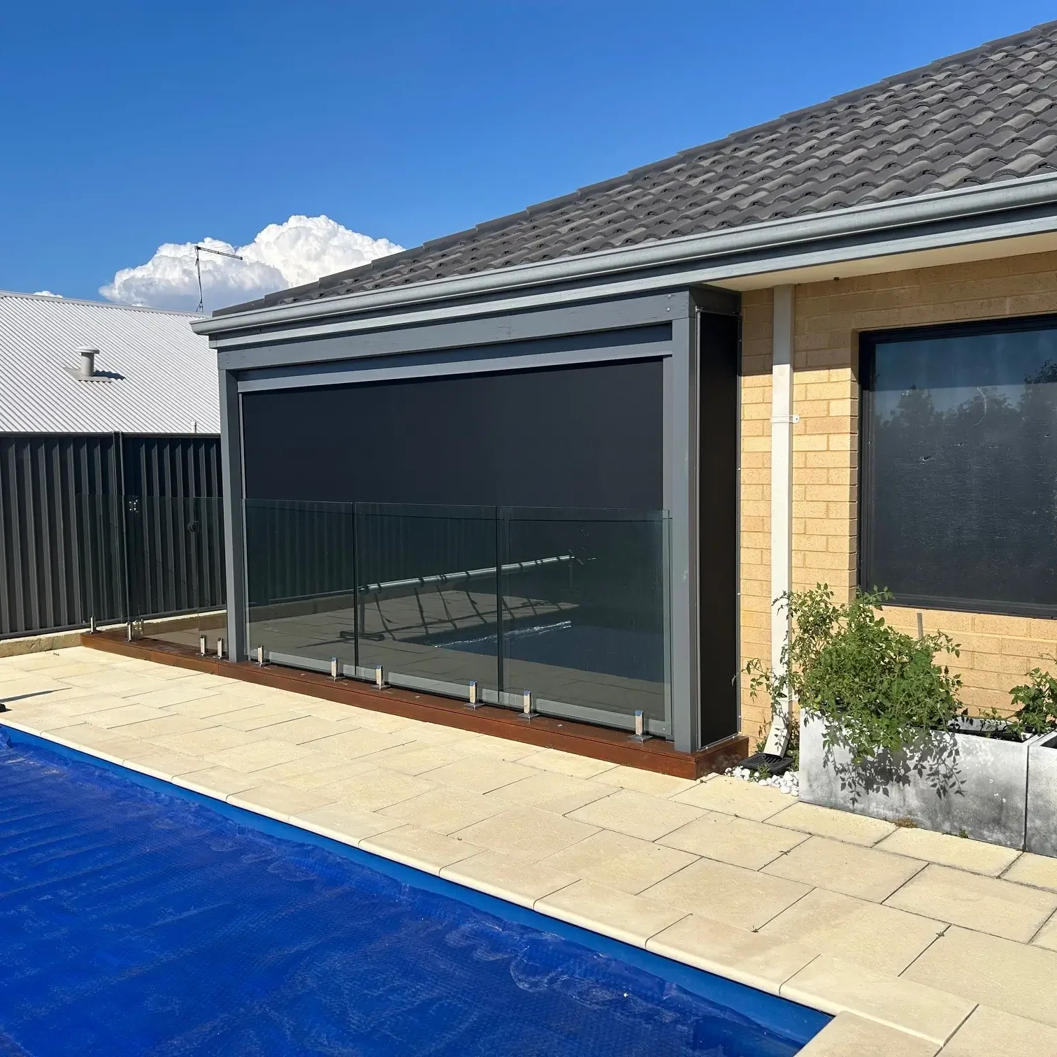 Baldivis Motorised eZIP Outdoor Blinds 05