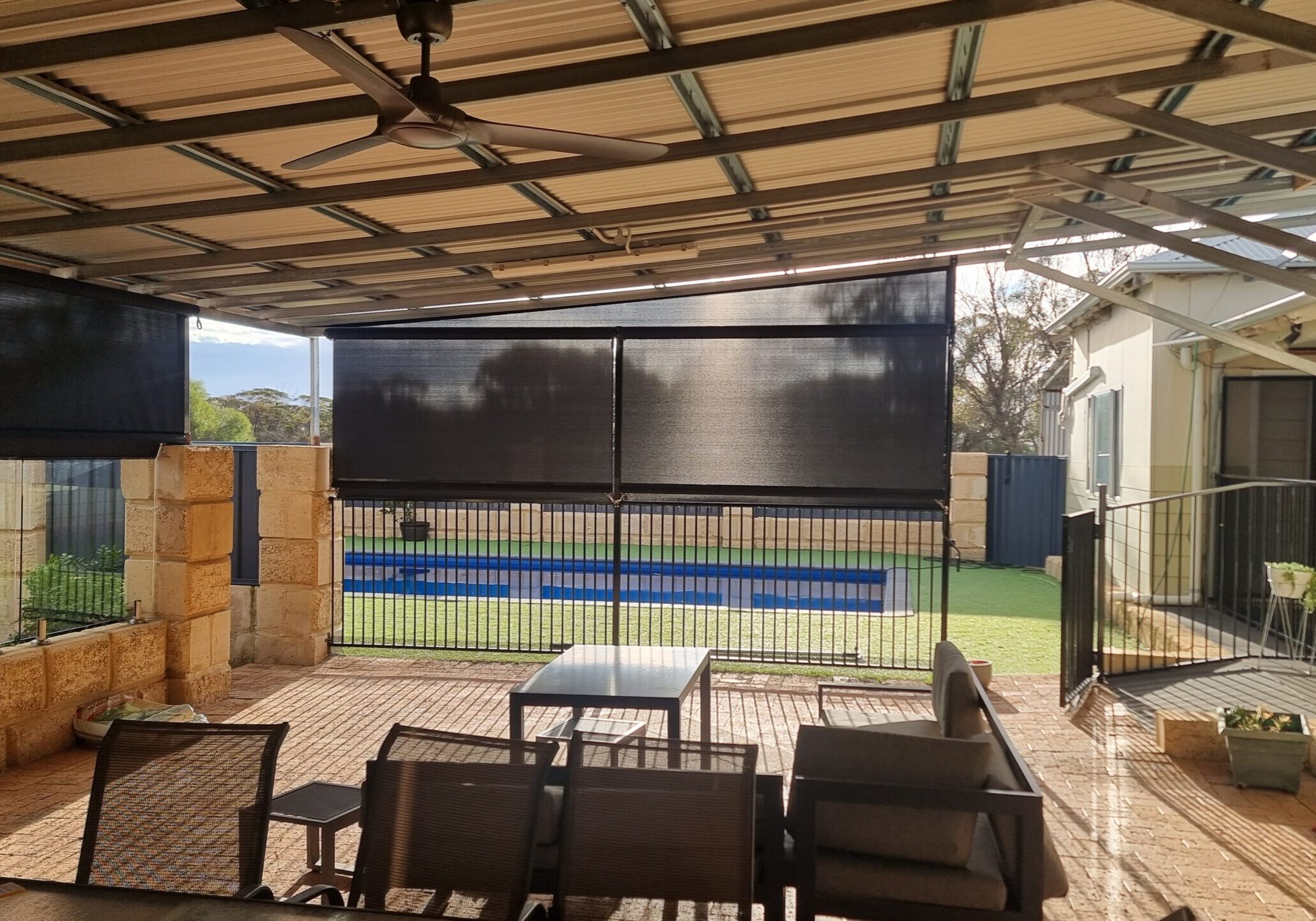 Cowcowing - Crank & Clip Blinds - All About Shade 01