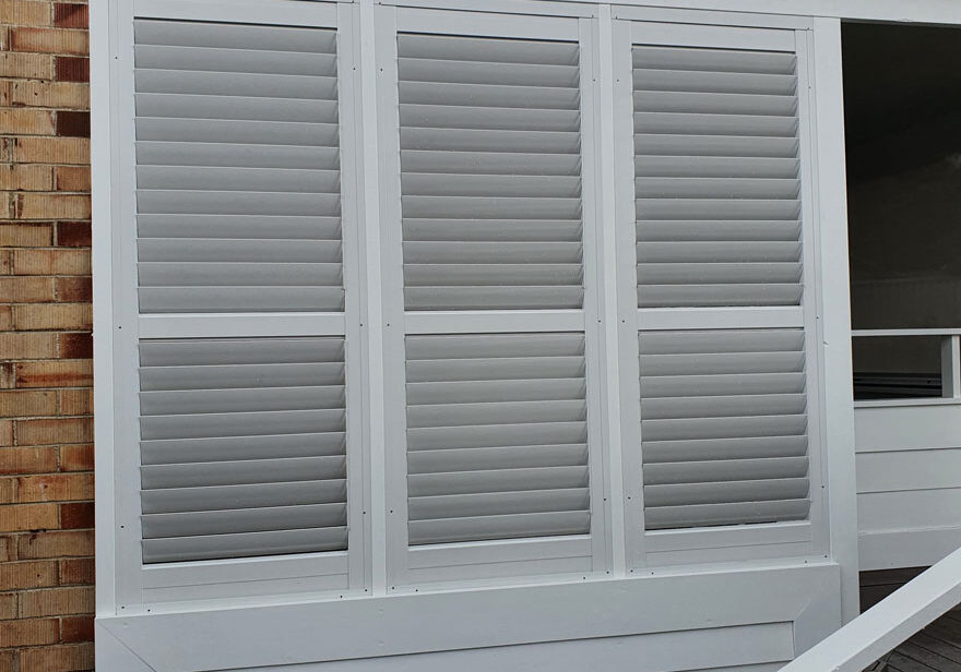 Ziptrak-Outdoor-Blinds-&-External-Shutters---Melville---All-About-Shade-04
